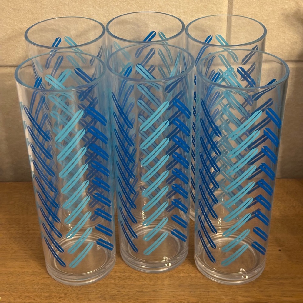 Set of 6 Acrylic Iced Tea / Tall Drinking Glasses with Blue Stripe Pattern NWOT